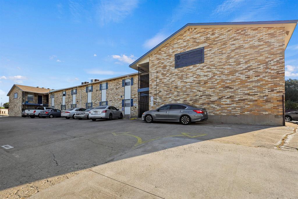 North Meadowbrook Estates - Residential Income