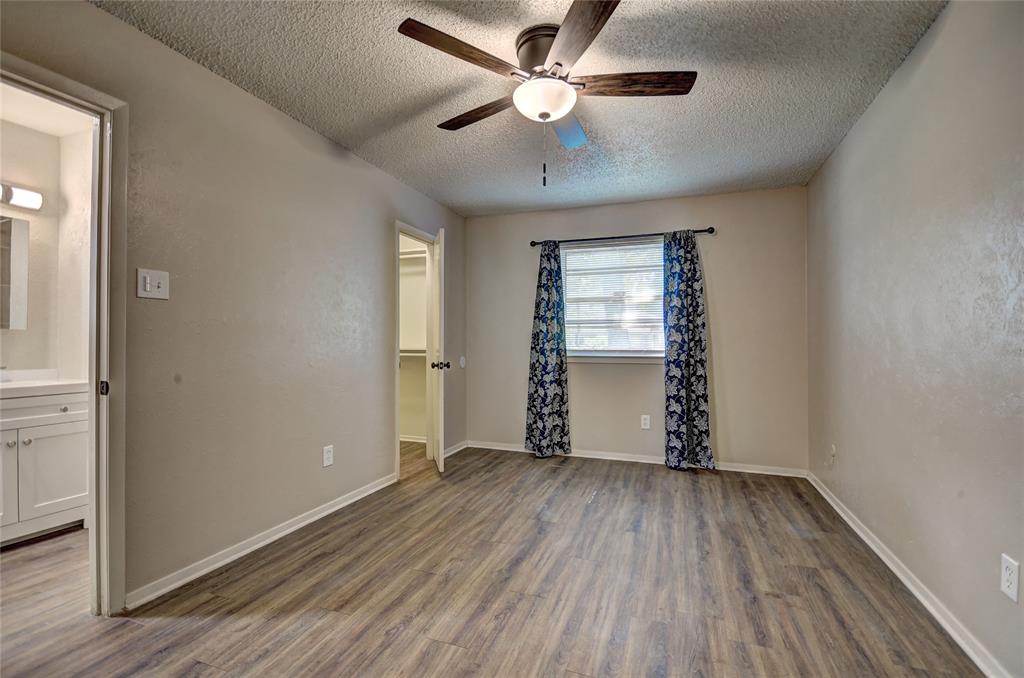 Oakwood Park East Add - Residential Lease