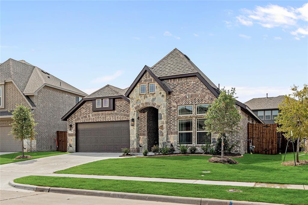 3240 Southampton Drive