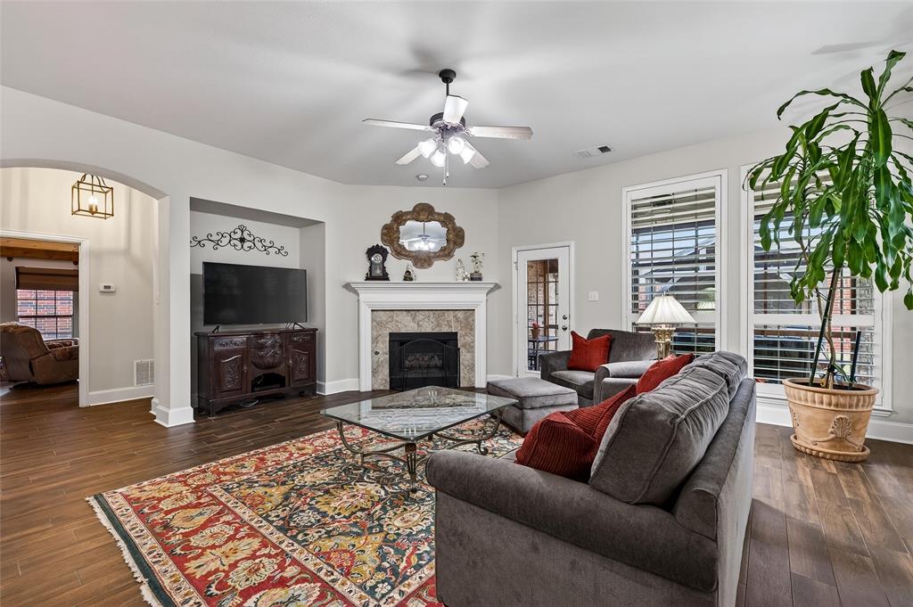2636 Deer Hollow Drive