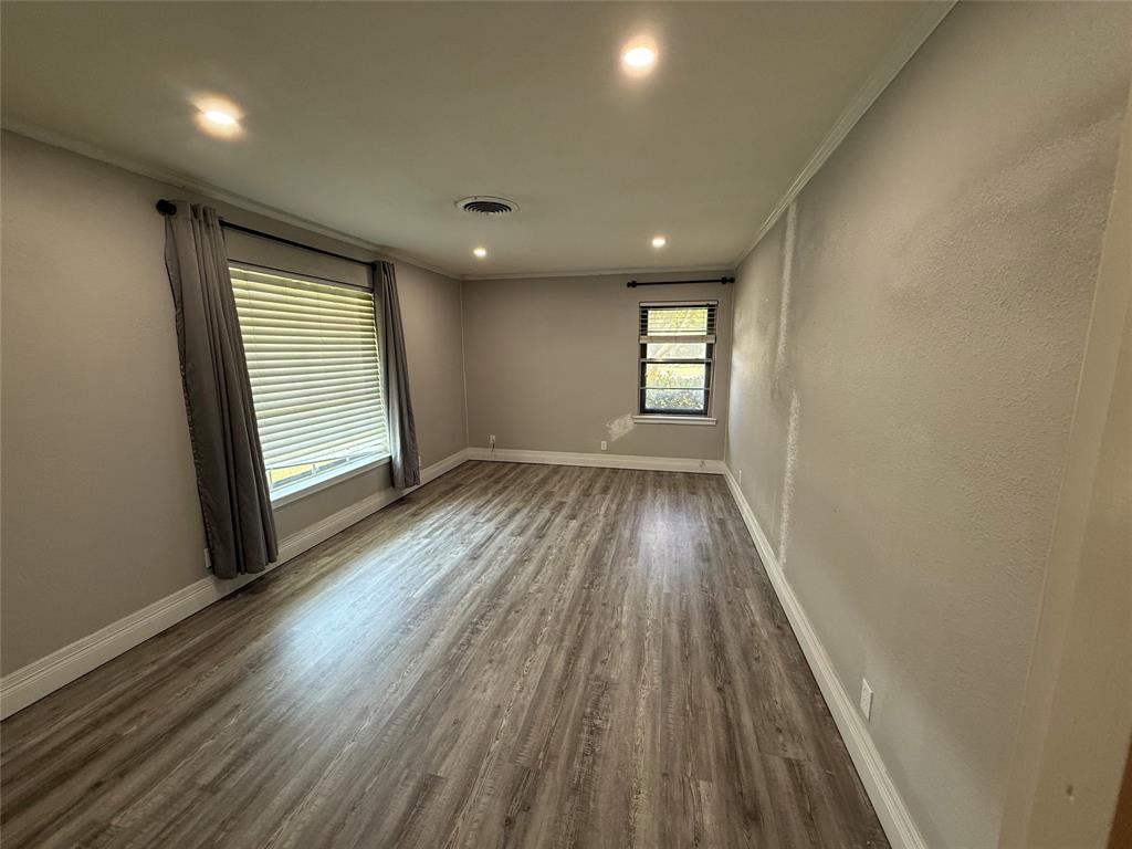 1412 Hillcrest Street