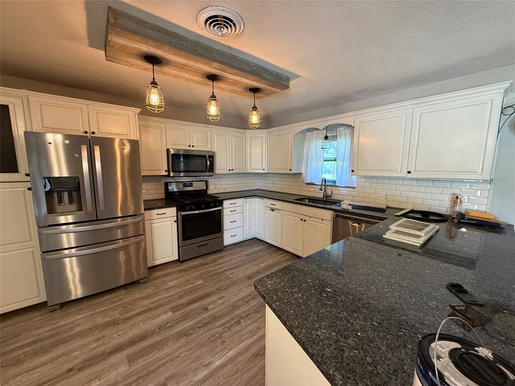 1412 Hillcrest Street