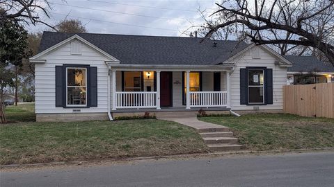 20 W Nugent Avenue Temple TX 76501