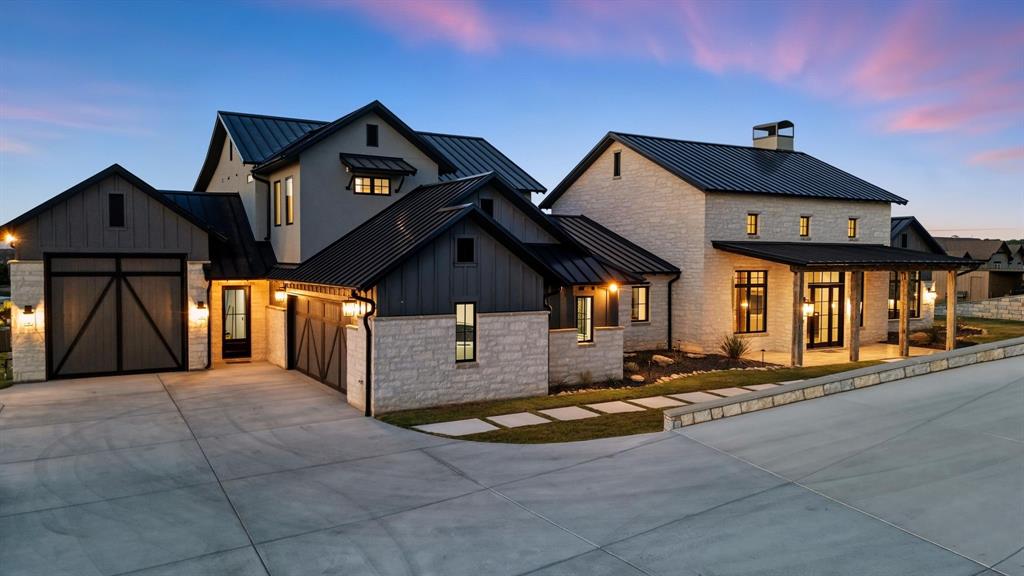 1003 Wax Wing Cove