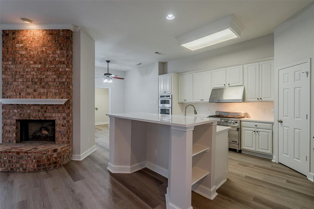 1524 Brewster Drive