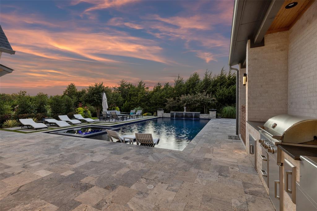 Renaissance - Residential