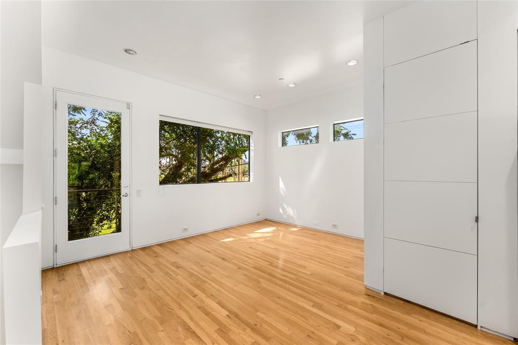 Dwellings At Haskell Condo - Residential