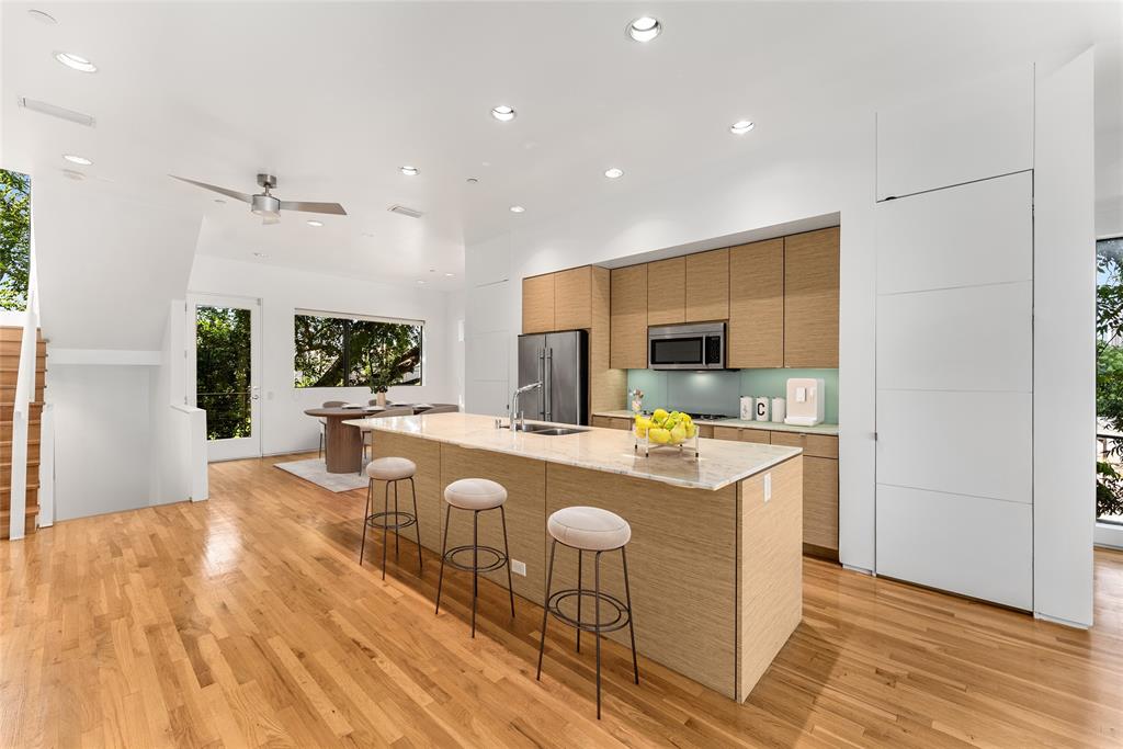 Dwellings At Haskell Condo - Residential