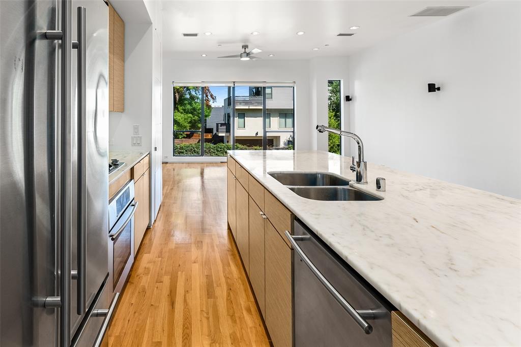 Dwellings At Haskell Condo - Residential