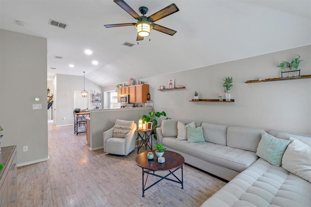 11828 Cottontail Drive