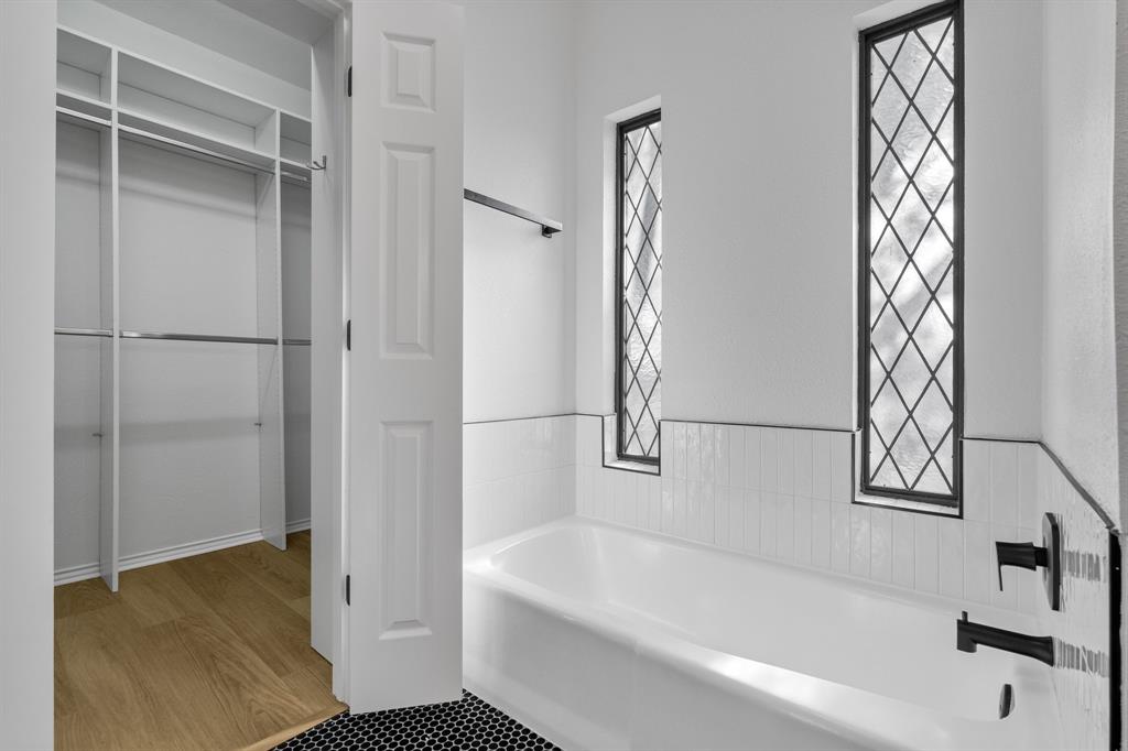 Overton South Add - Residential Lease