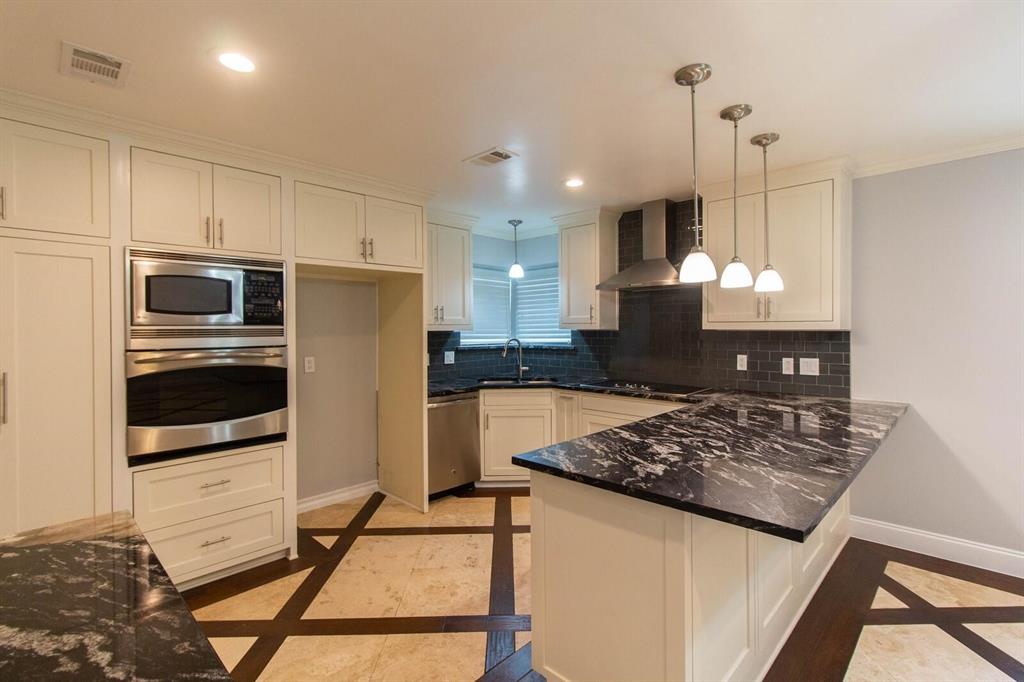 7813 Creek Wood Drive