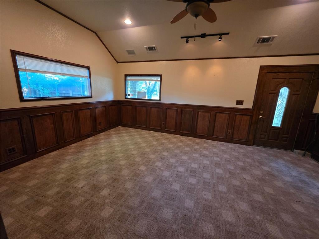 2216 Daisy Lane