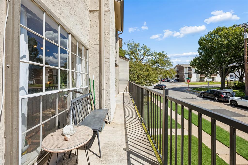 5757 Martel Avenue A11
