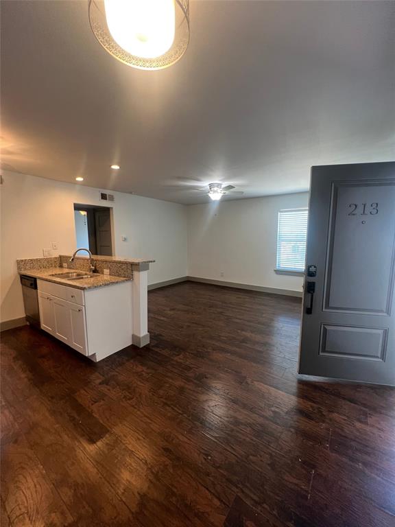 4633 Fairmount Street 213