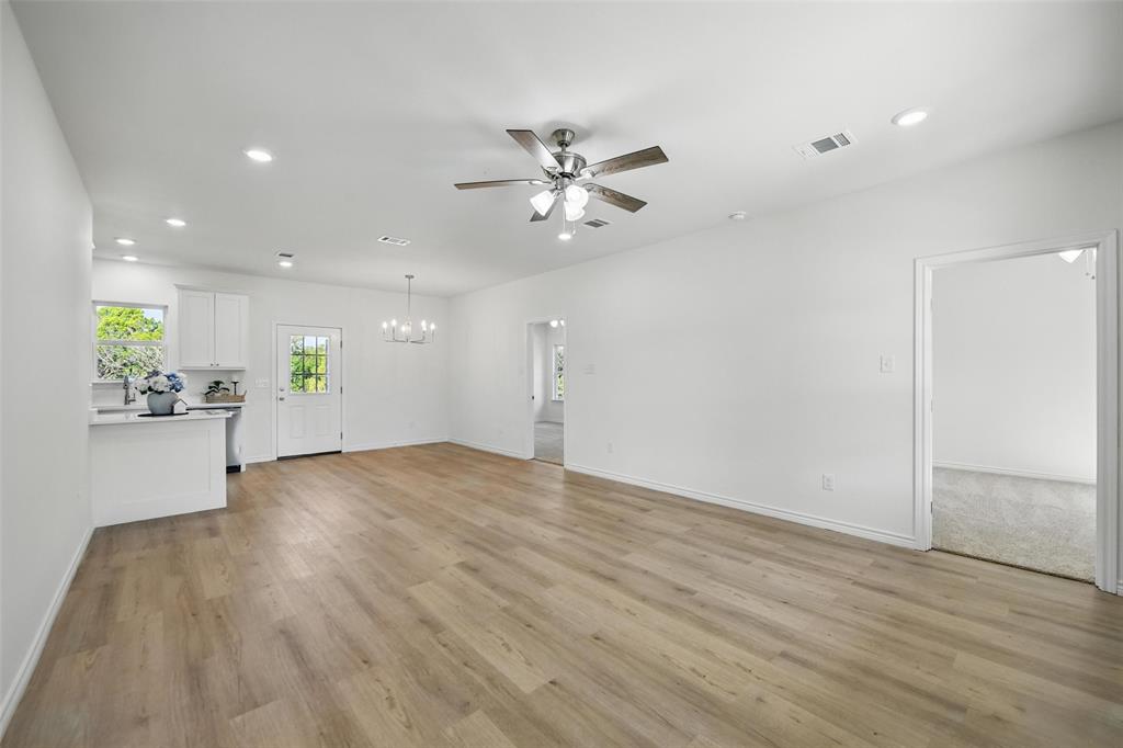 112 Cedar Shadow Lane