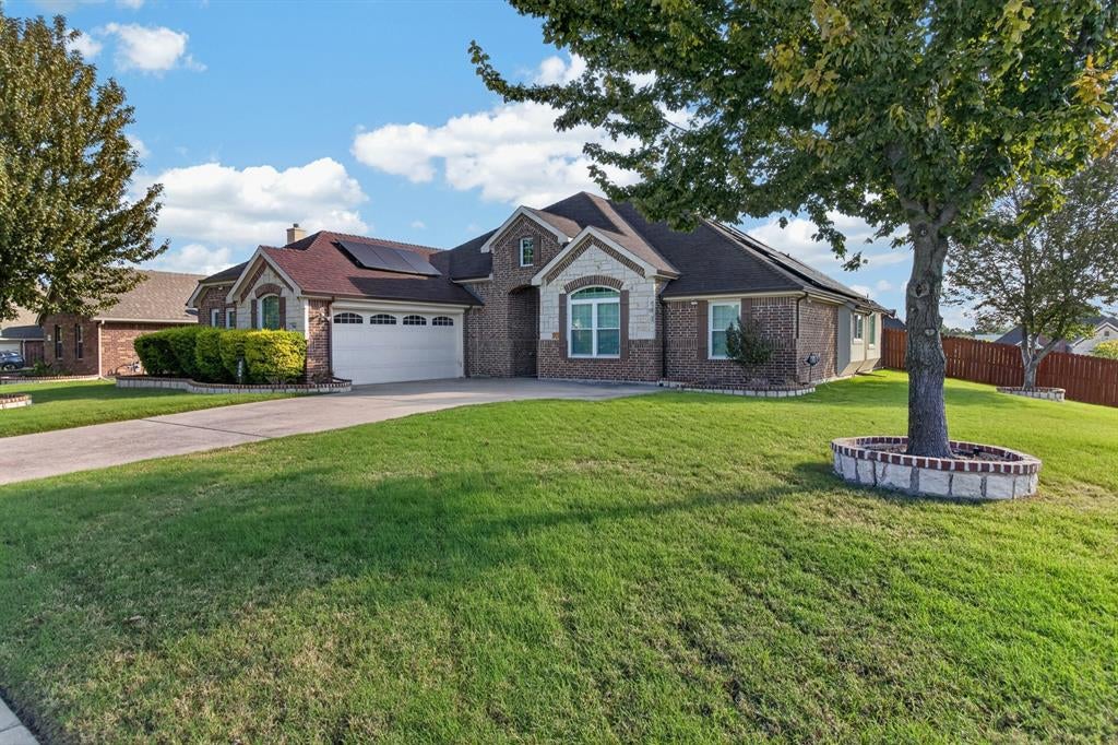 700 Edgewood Drive