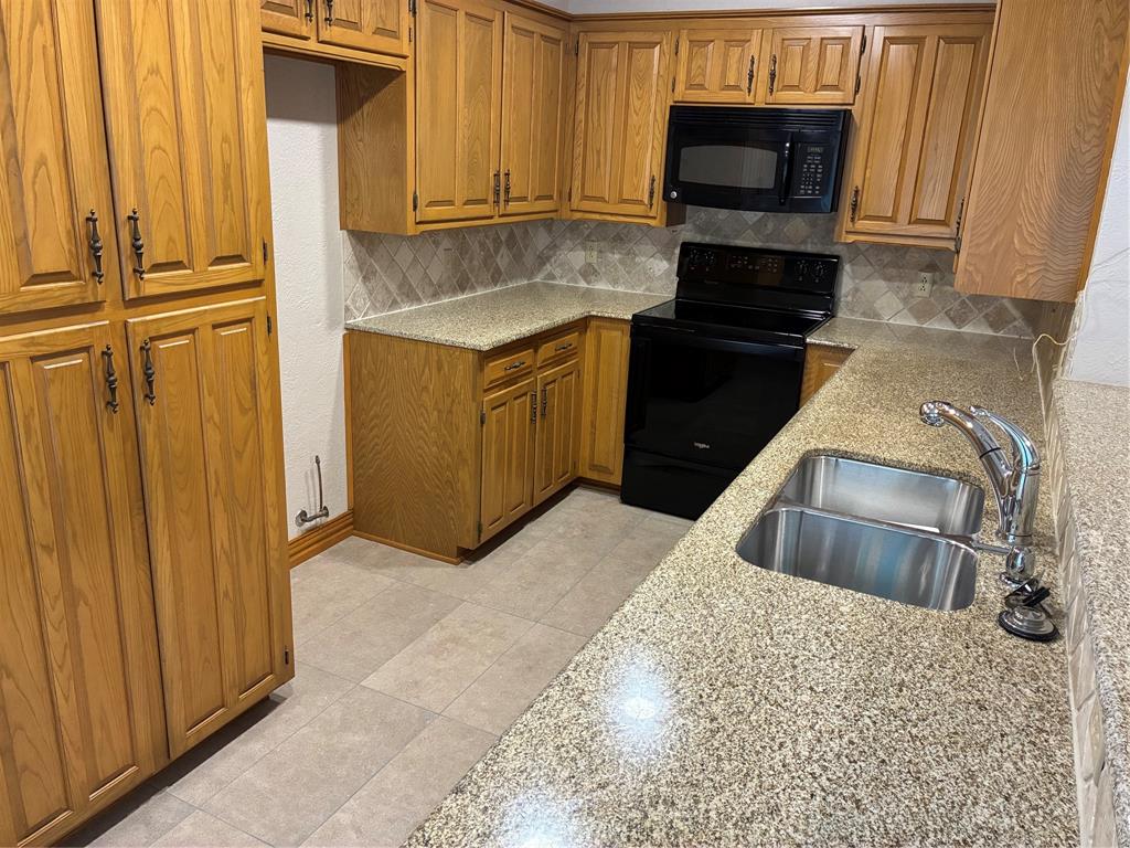 Overton South Add - Residential Lease