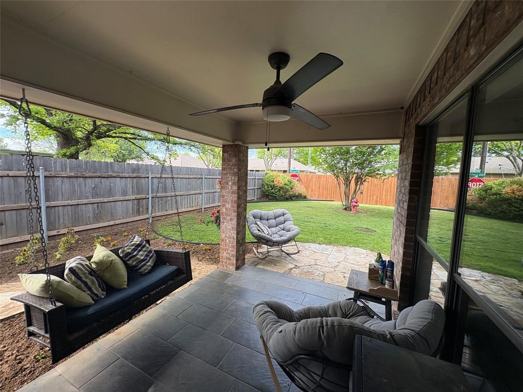 1808 N Cypress Avenue