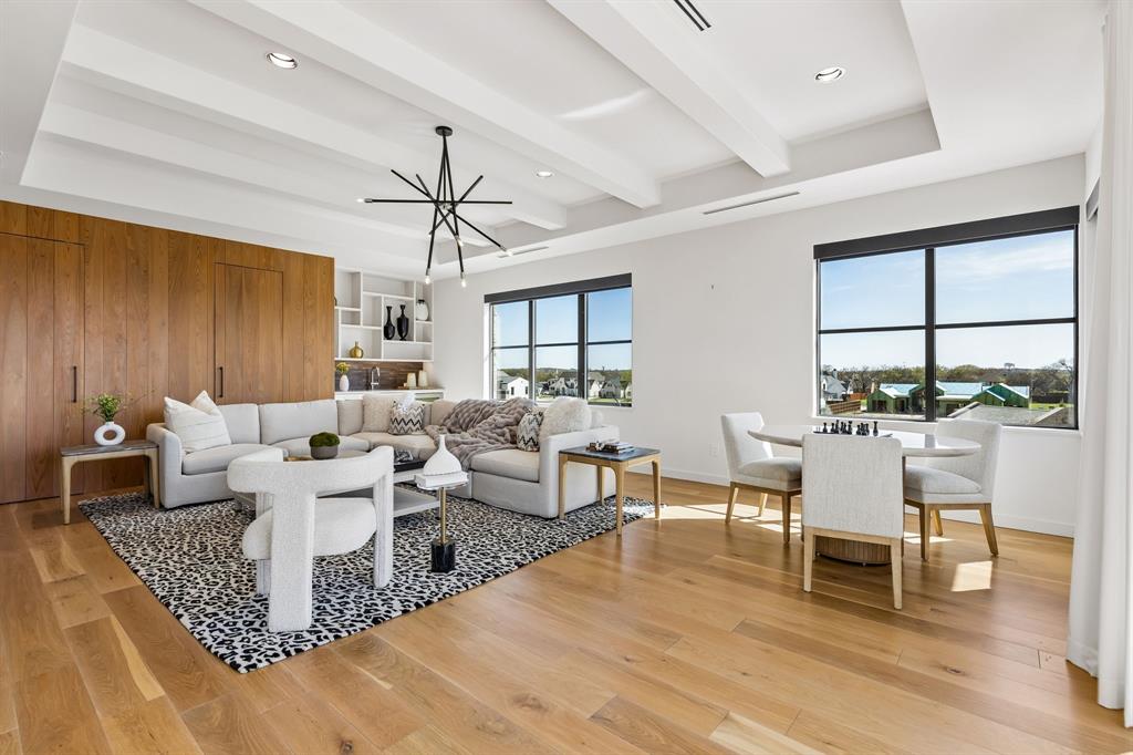 Stony Brook - Residential