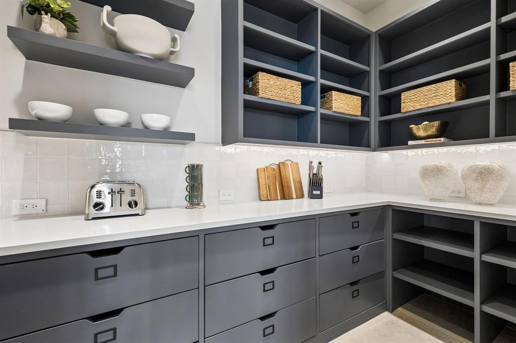 Stony Brook - Residential