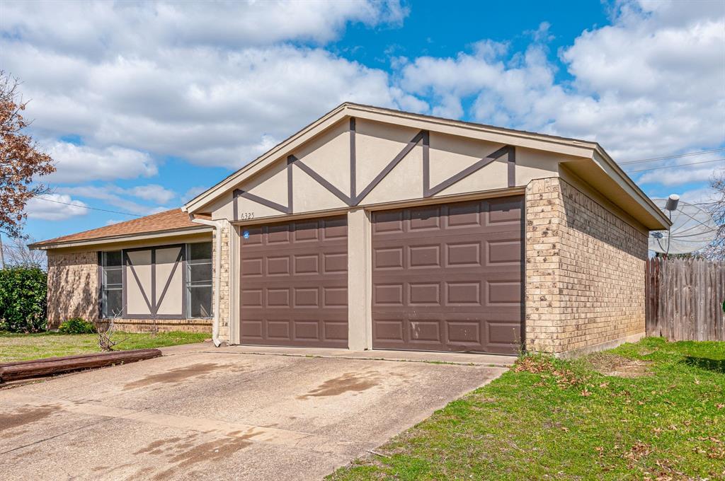 6325 Cascade Circle
