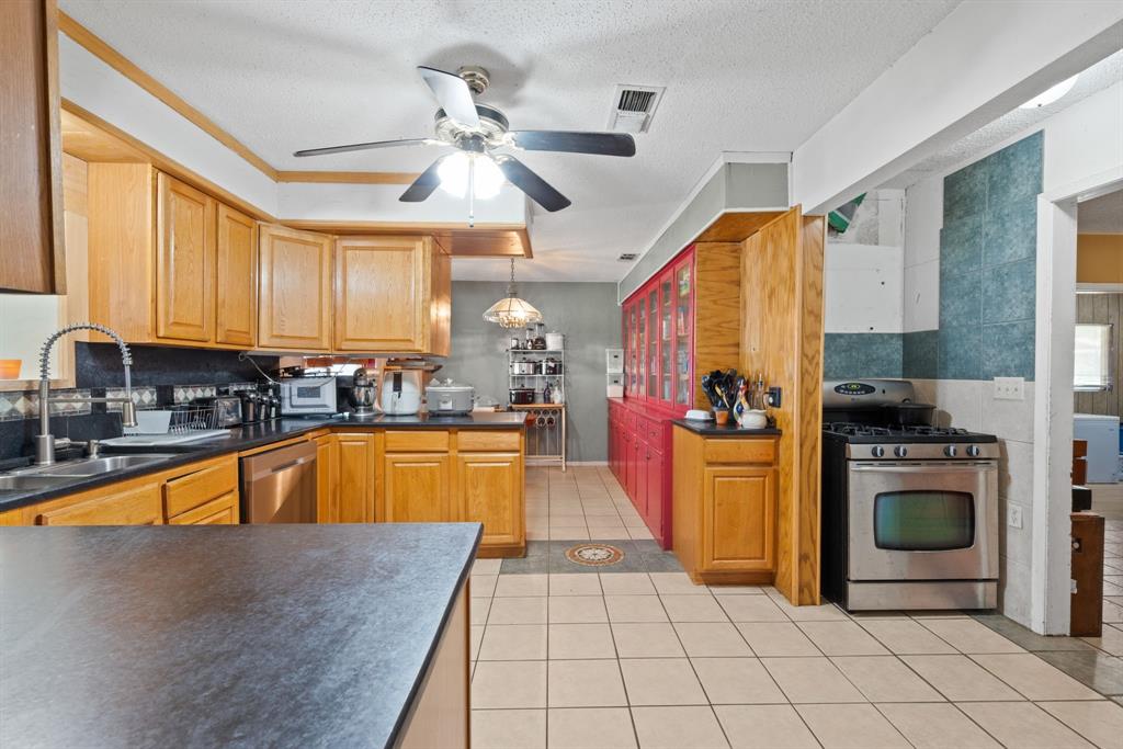 GRANDVIEW ACRES 3RD - Residential