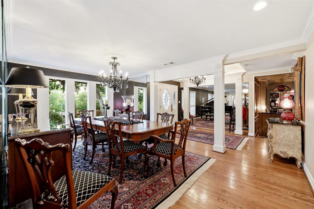 1809 Southpark Drive