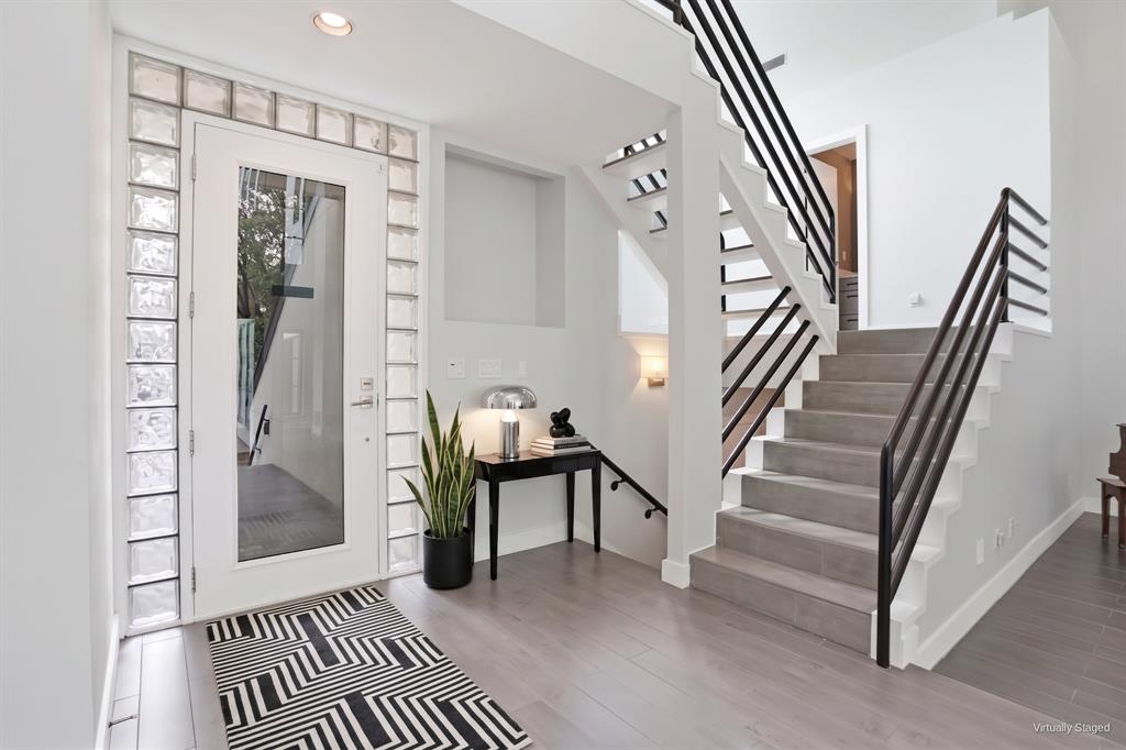 9123 Valley Chapel Lane