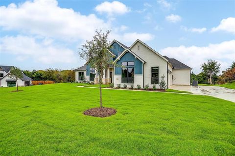 A home in Waxahachie