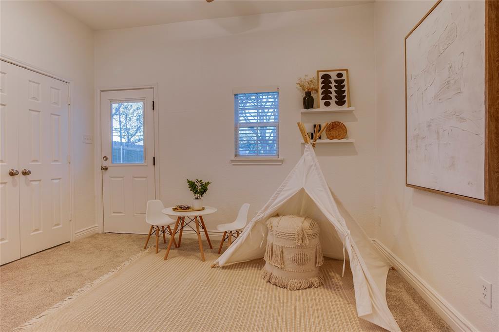 Oak Cliff Annex - Residential