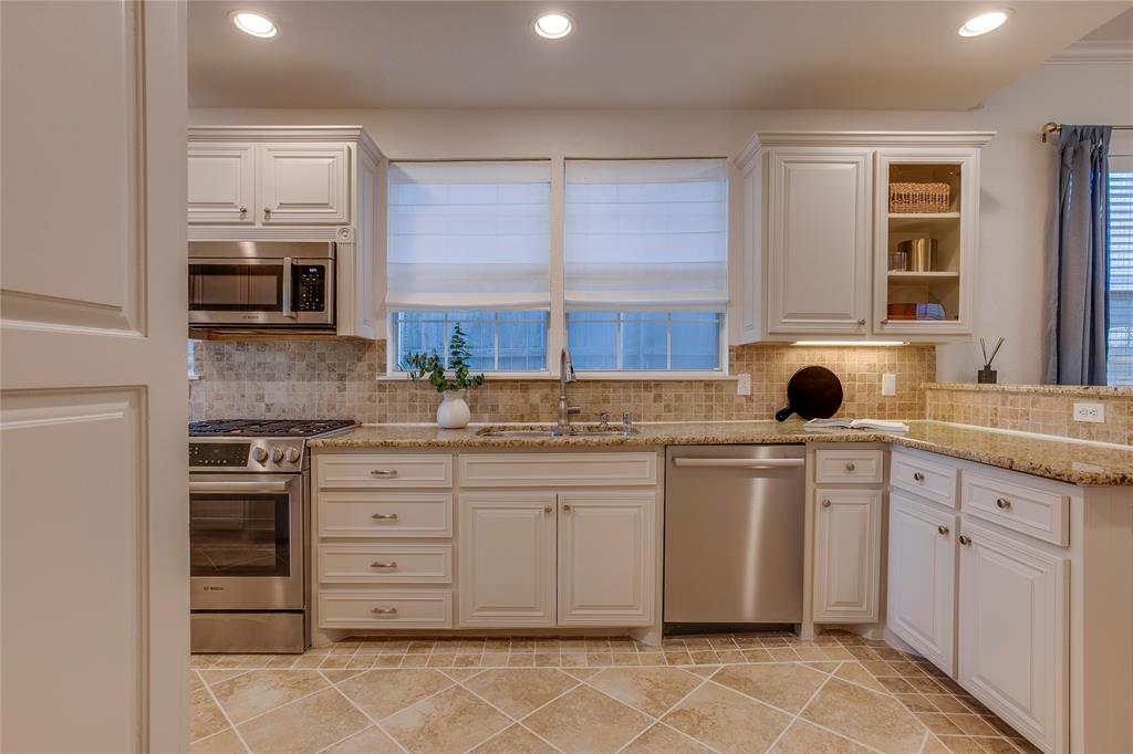 Oak Cliff Annex - Residential