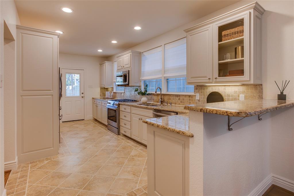 Oak Cliff Annex - Residential