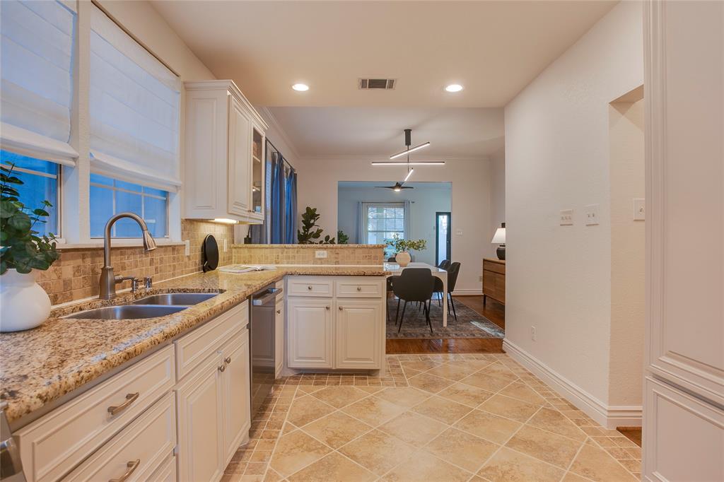 Oak Cliff Annex - Residential