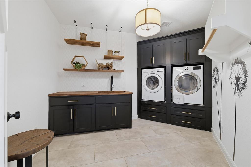 Silver Lakes Ranch - Residential