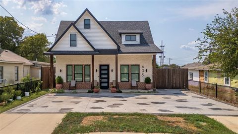 605 Archer Avenue Cockrell Hill TX 75211