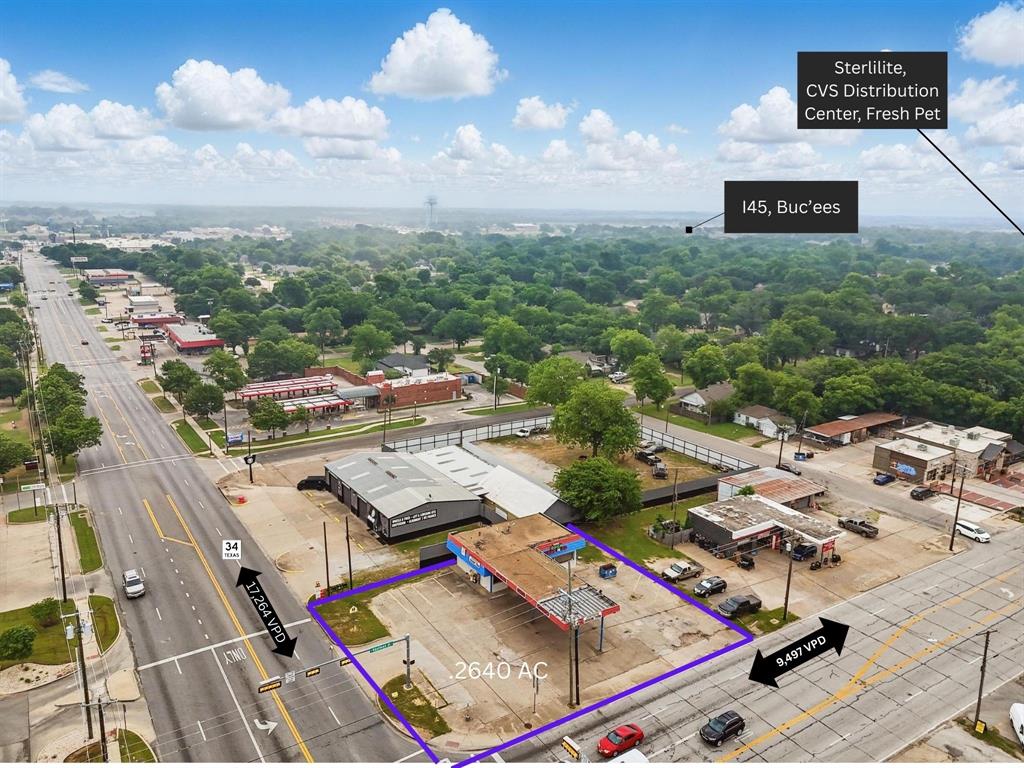 O T Ennis - Commercial Sale