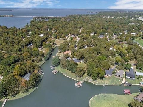 A home in Gun Barrel City