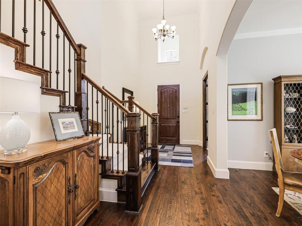 8841 Sutton Drive