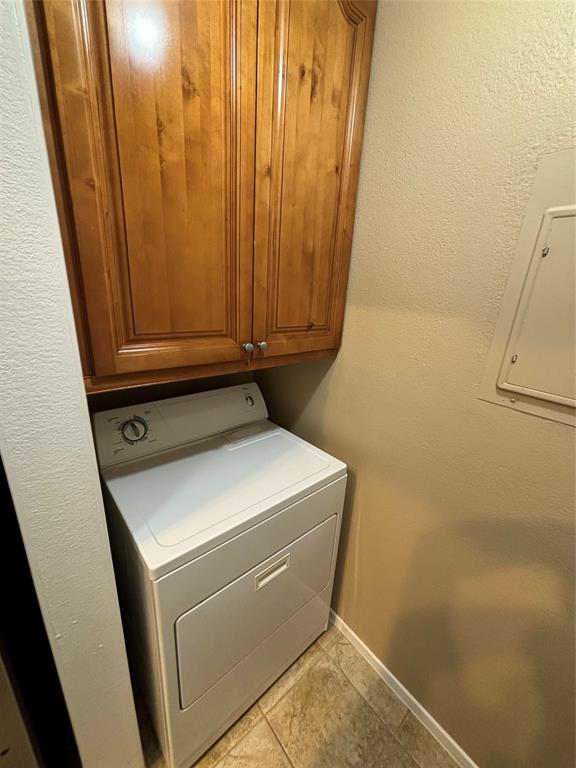 Cedar Creek Twnhms - Residential