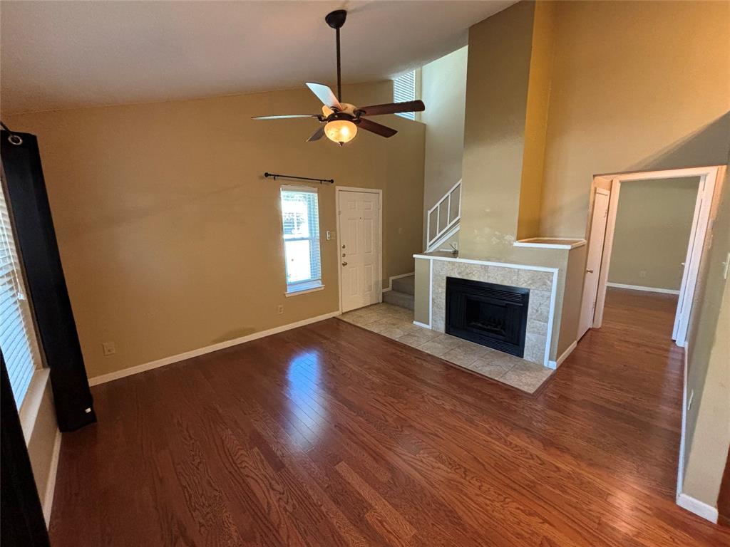 Cedar Creek Twnhms - Residential