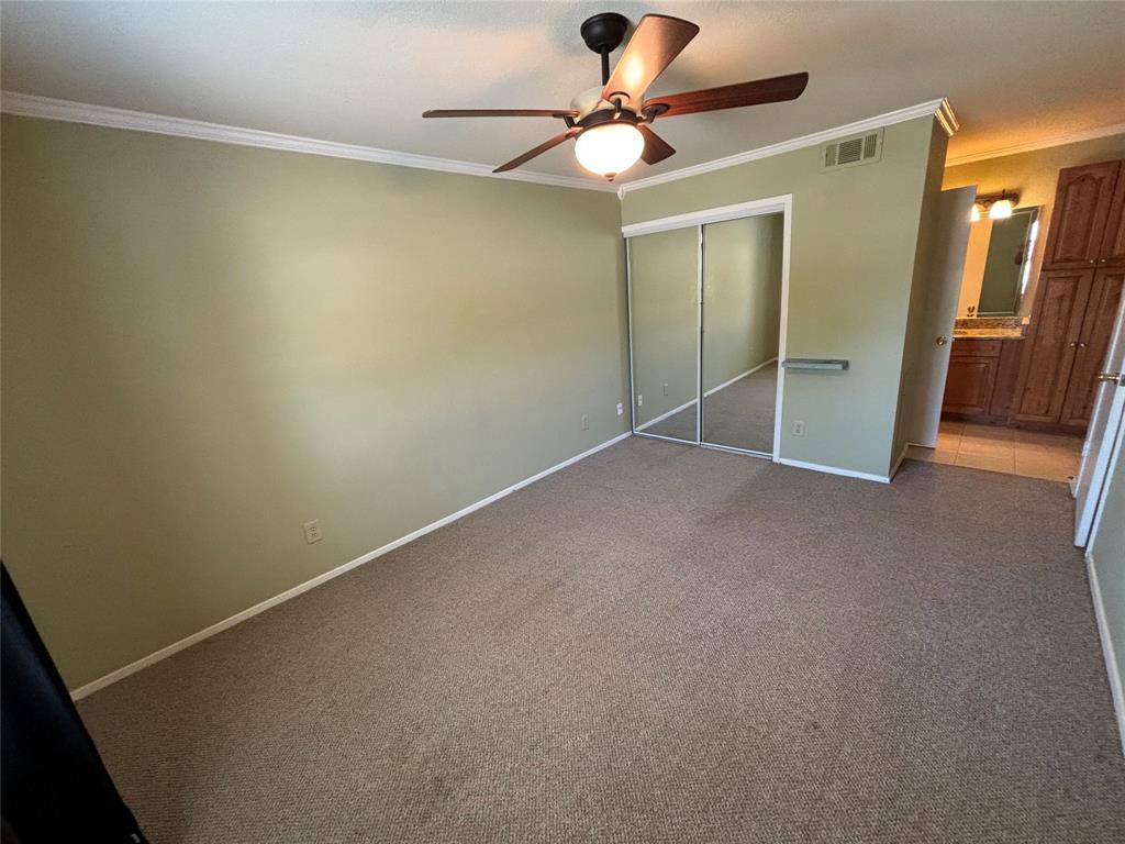 Cedar Creek Twnhms - Residential