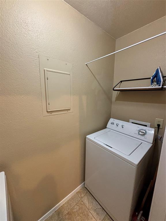 Cedar Creek Twnhms - Residential