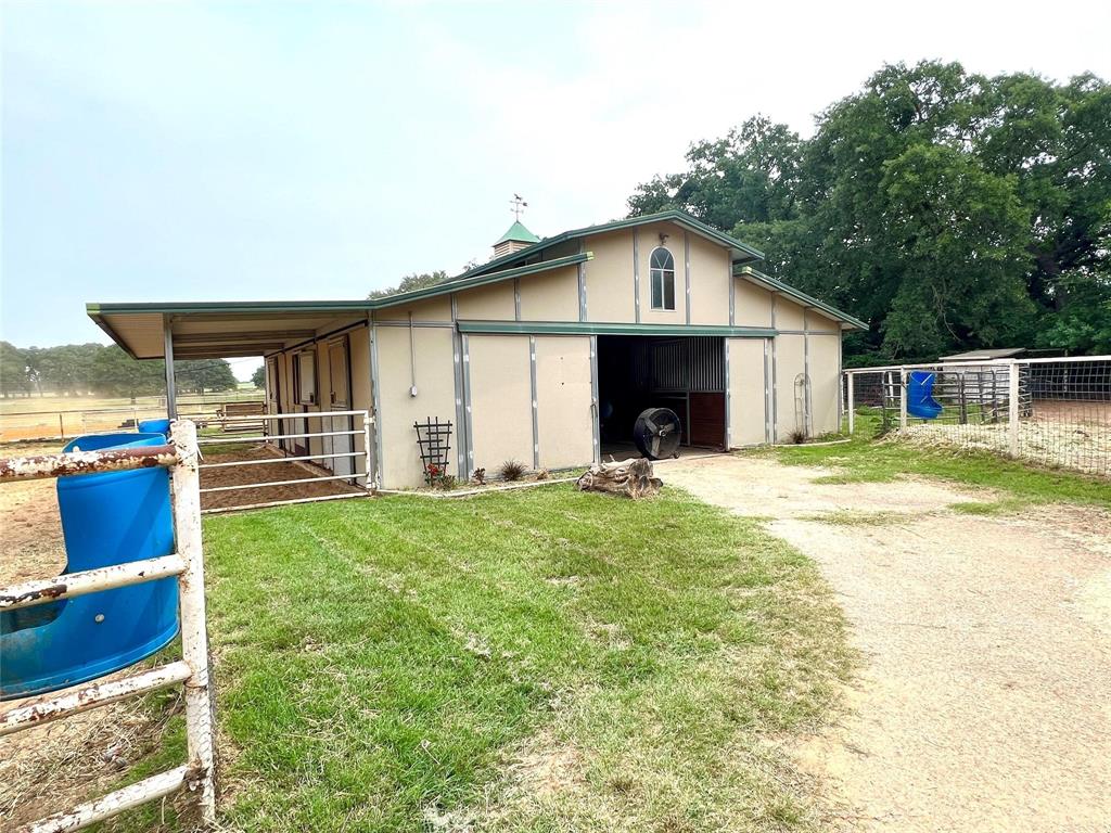 Running Branch Estates - Residential Lease