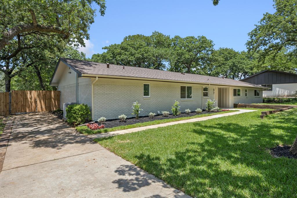 37 Devonshire Drive