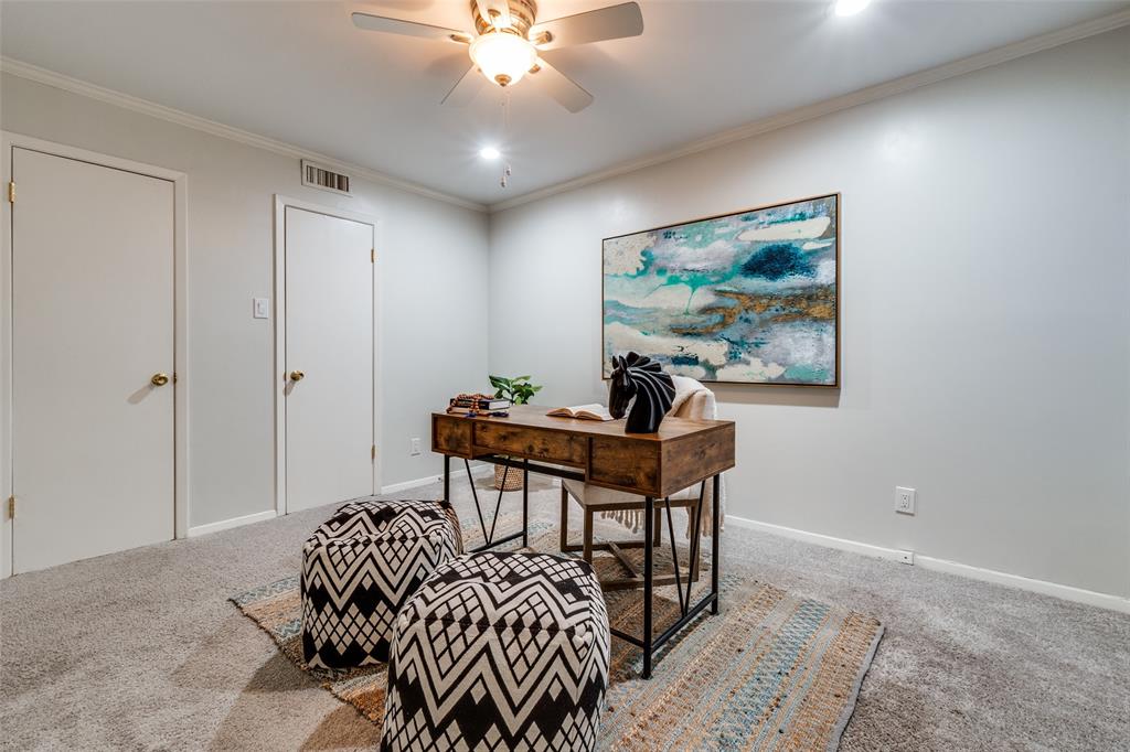 Arrangement Condo - Residential