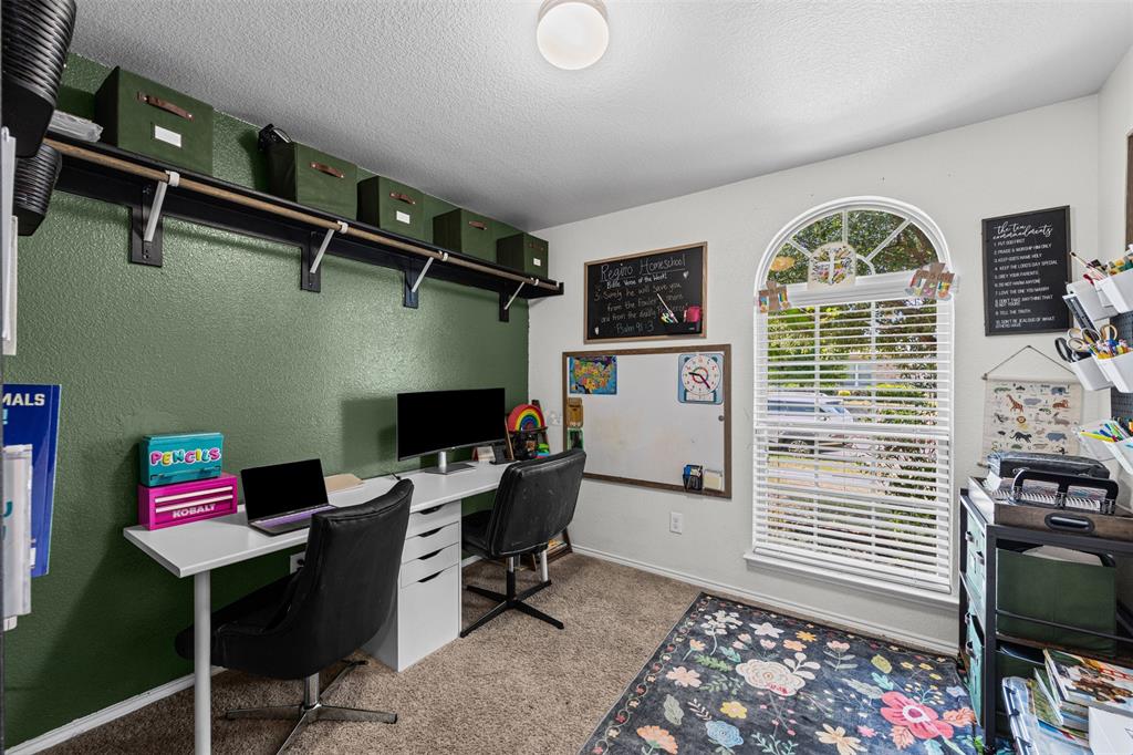 1612 Ambercrest Drive