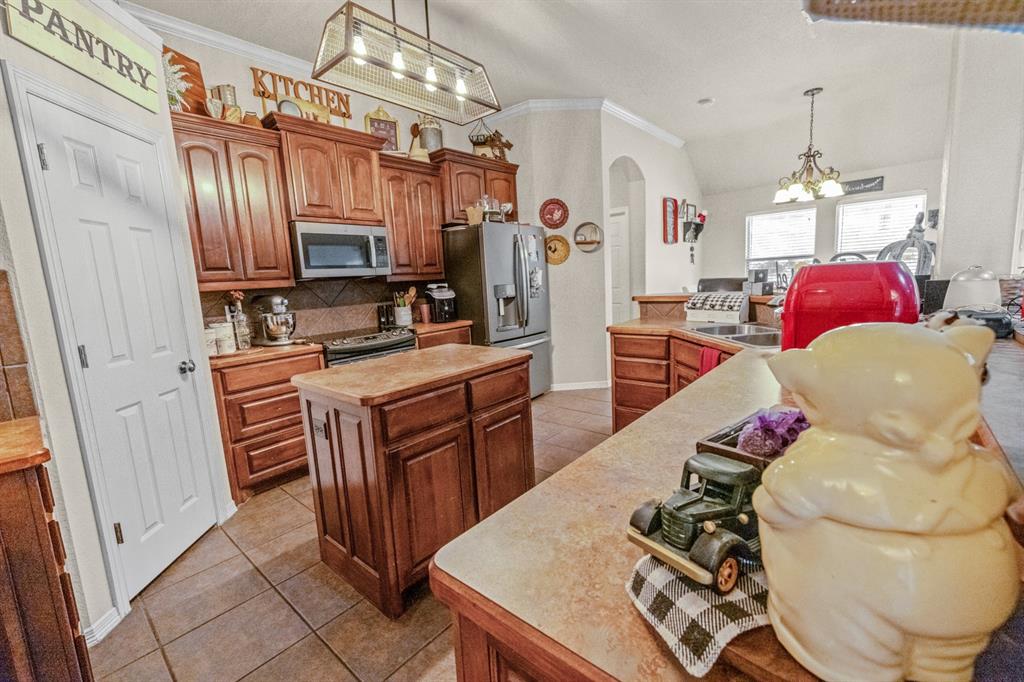 Jose Maria Mora Survey - Residential