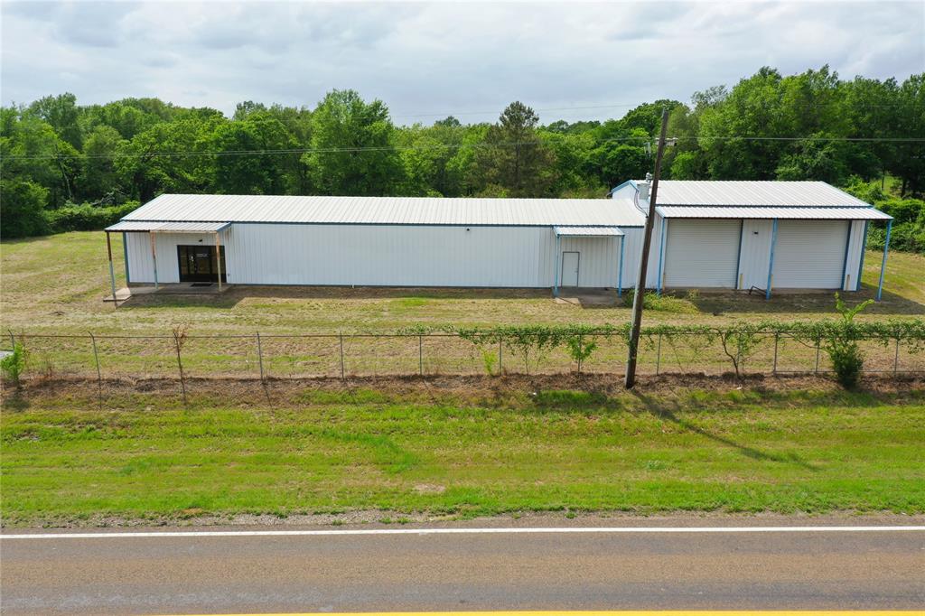 424 State Highway 75 S
