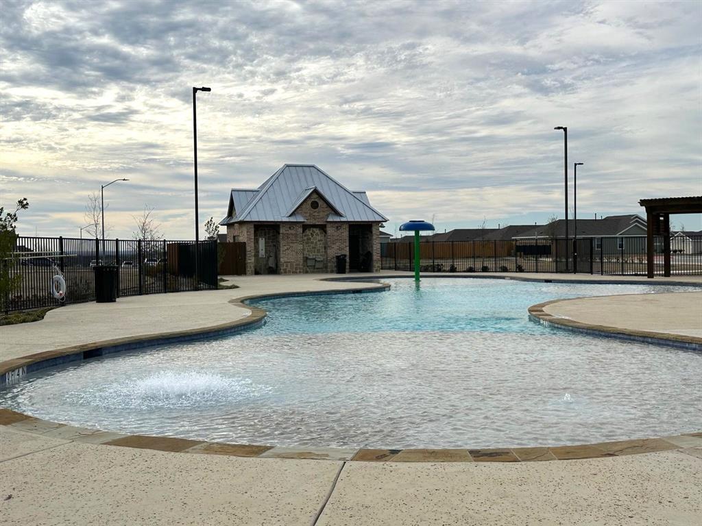 Northpointe Cottage - Residential Lease